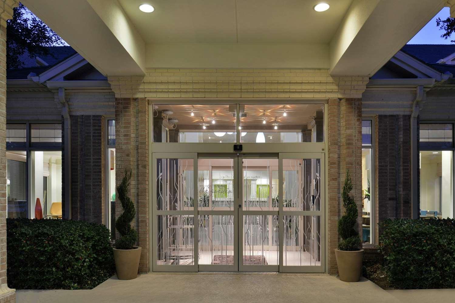 Hilton Garden Inn Dallas/Addison — 5