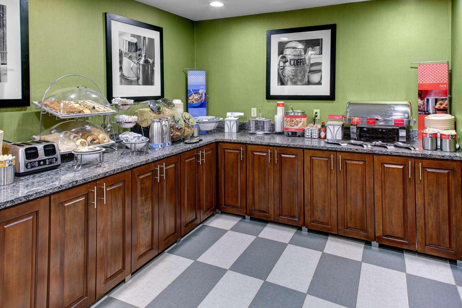 Hampton Inn & Suites Atlanta/Duluth/Gwinnett County — 9