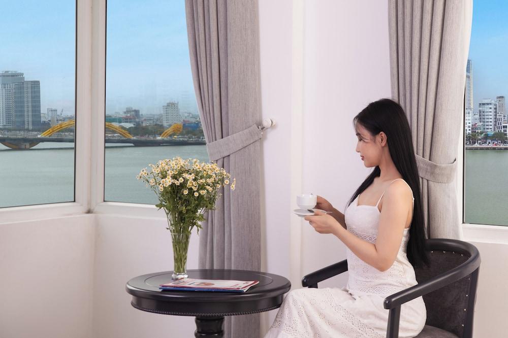 Kay Hotel — 10