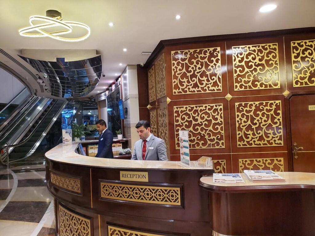 Royal Concorde Hotel & Suites — 4