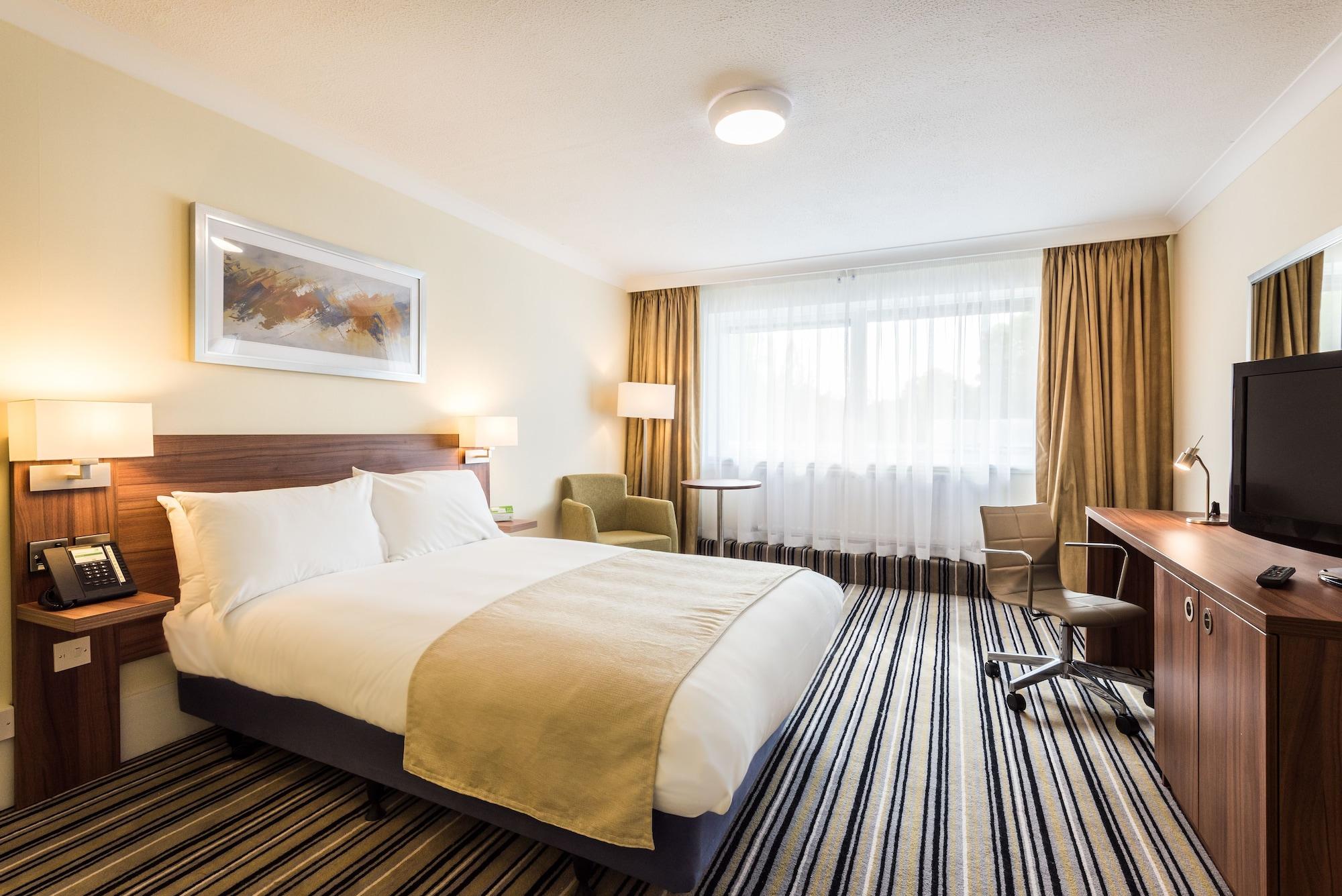 HOLIDAY INN WASHINGTON — 7