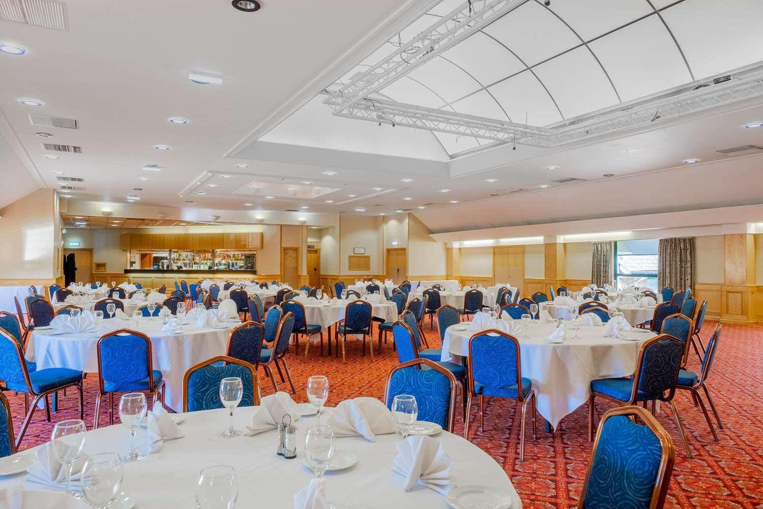 Cedar Court Hotel Wakefield — 9