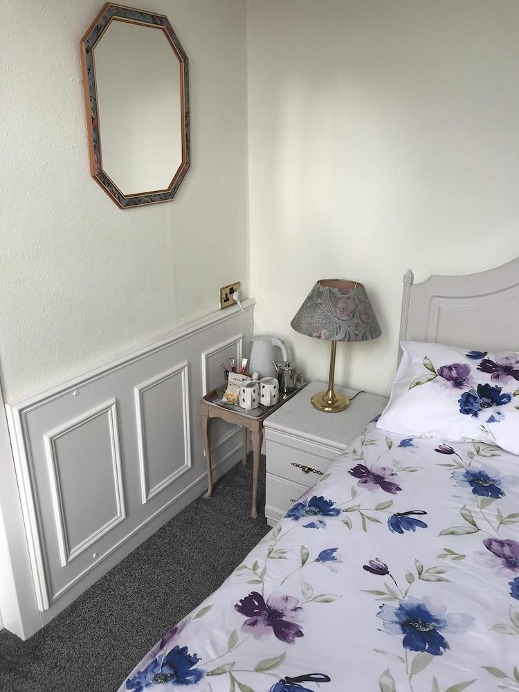 Dorstan Guest House — 6