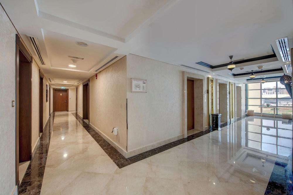 Suha Creek Hotel Apartments Waterfront Al Jaddaf — 4