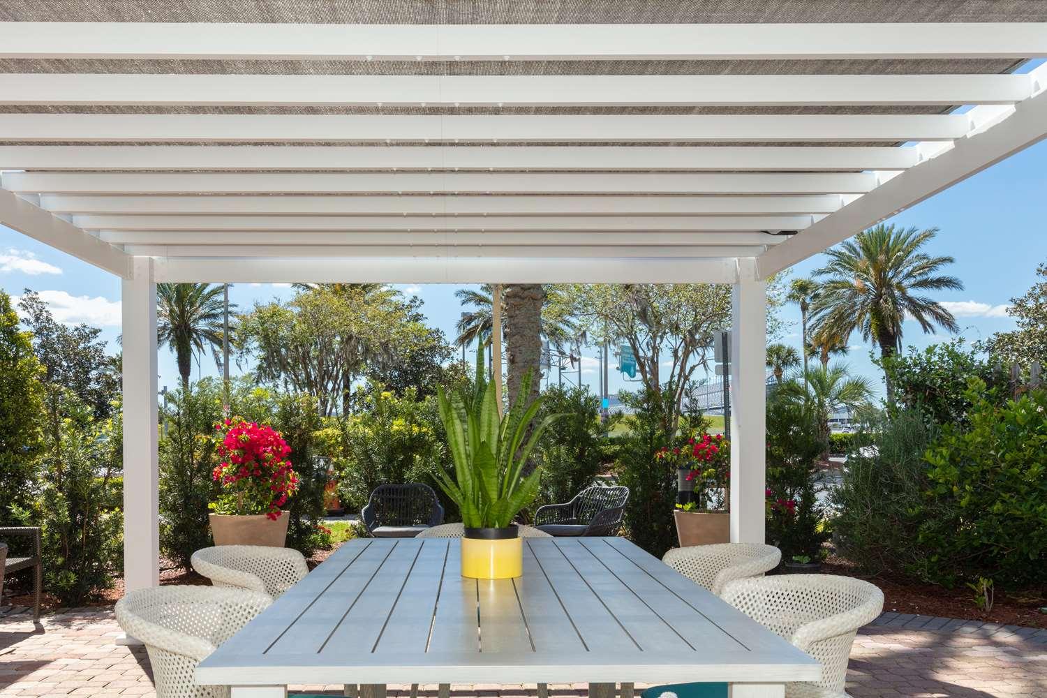 Hilton Garden Inn Daytona Beach Airport — 6