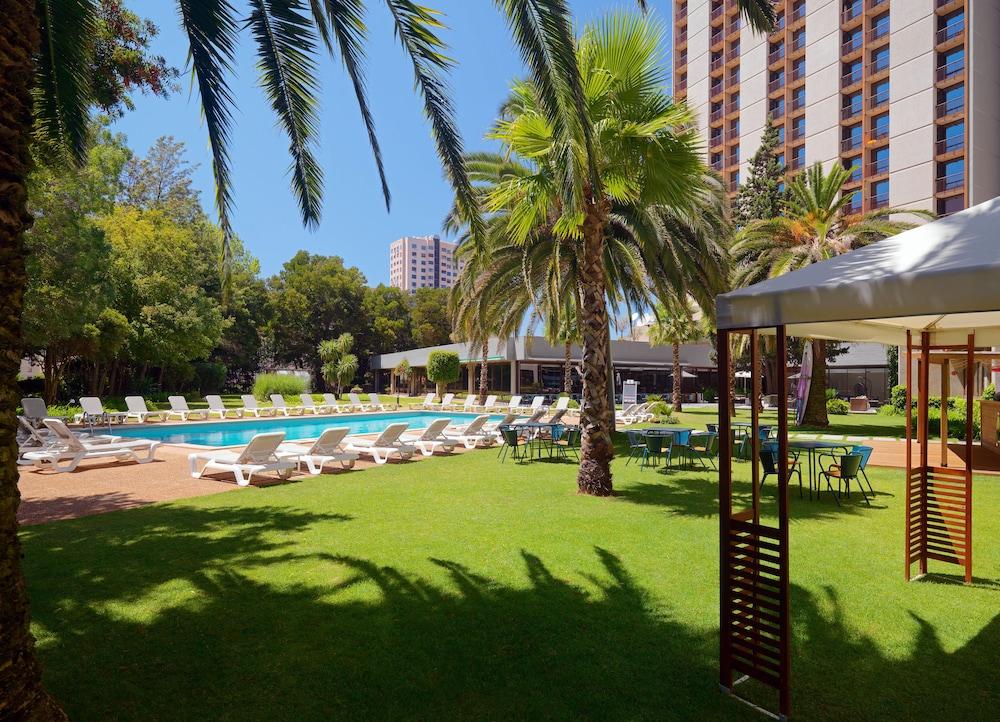 MARRIOTT LISBON 20914 — 2