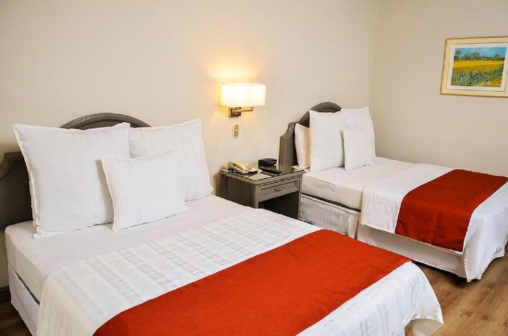 Hotel Santander Plaza 1134178 — 10
