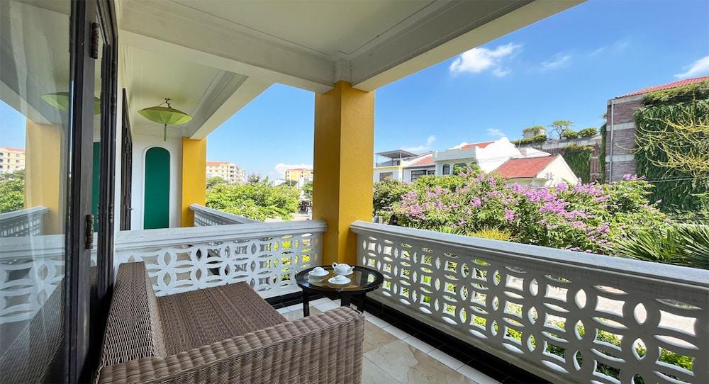 Thanh Binh Riverside Hotel — 3