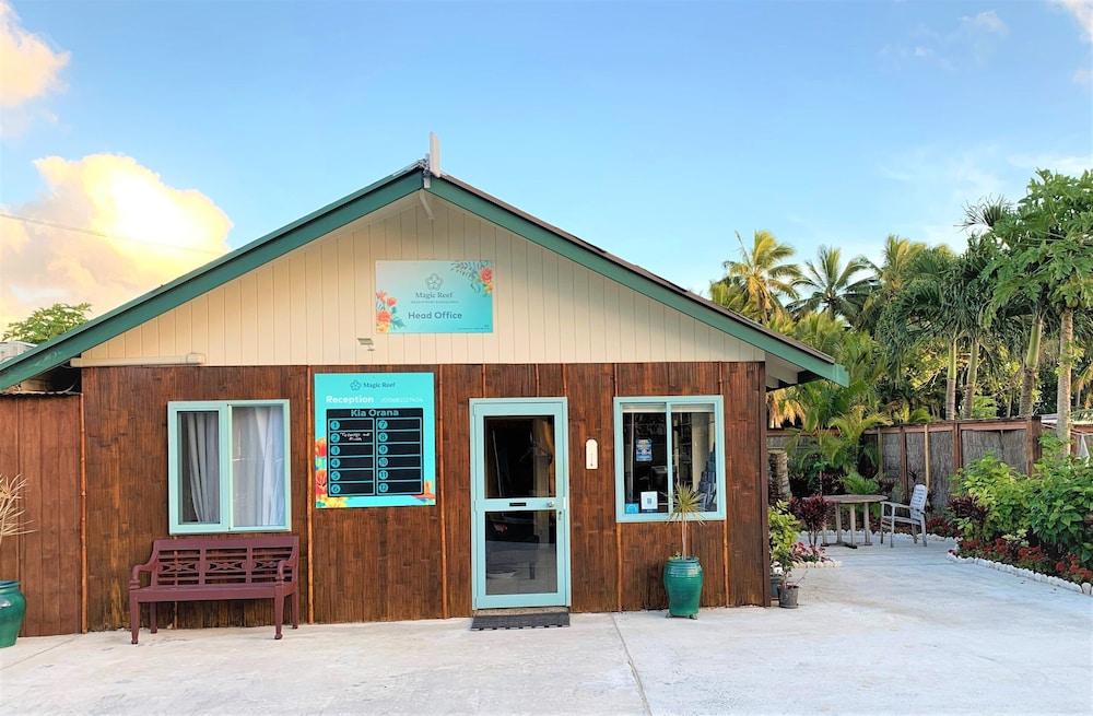 MAGIC REEF BUNGALOWS — 1