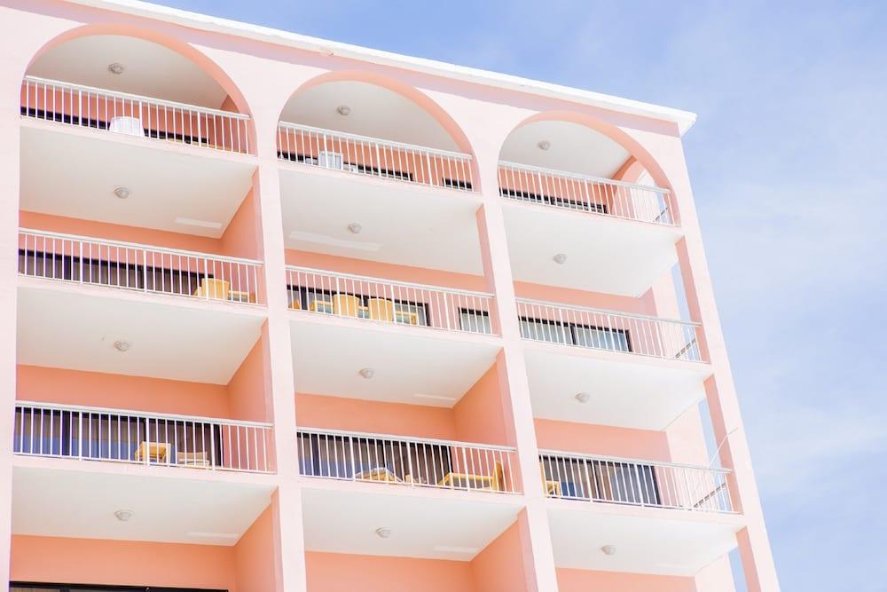 Hamilton Princess and Beach Club - a Fairmont Managed Hotel