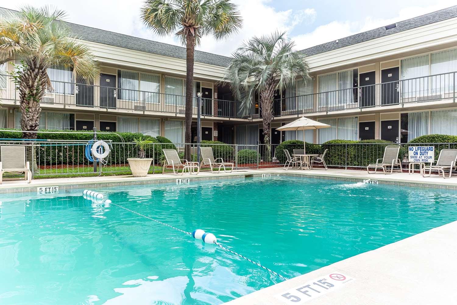 Quality Inn & Suites Georgetown — 3