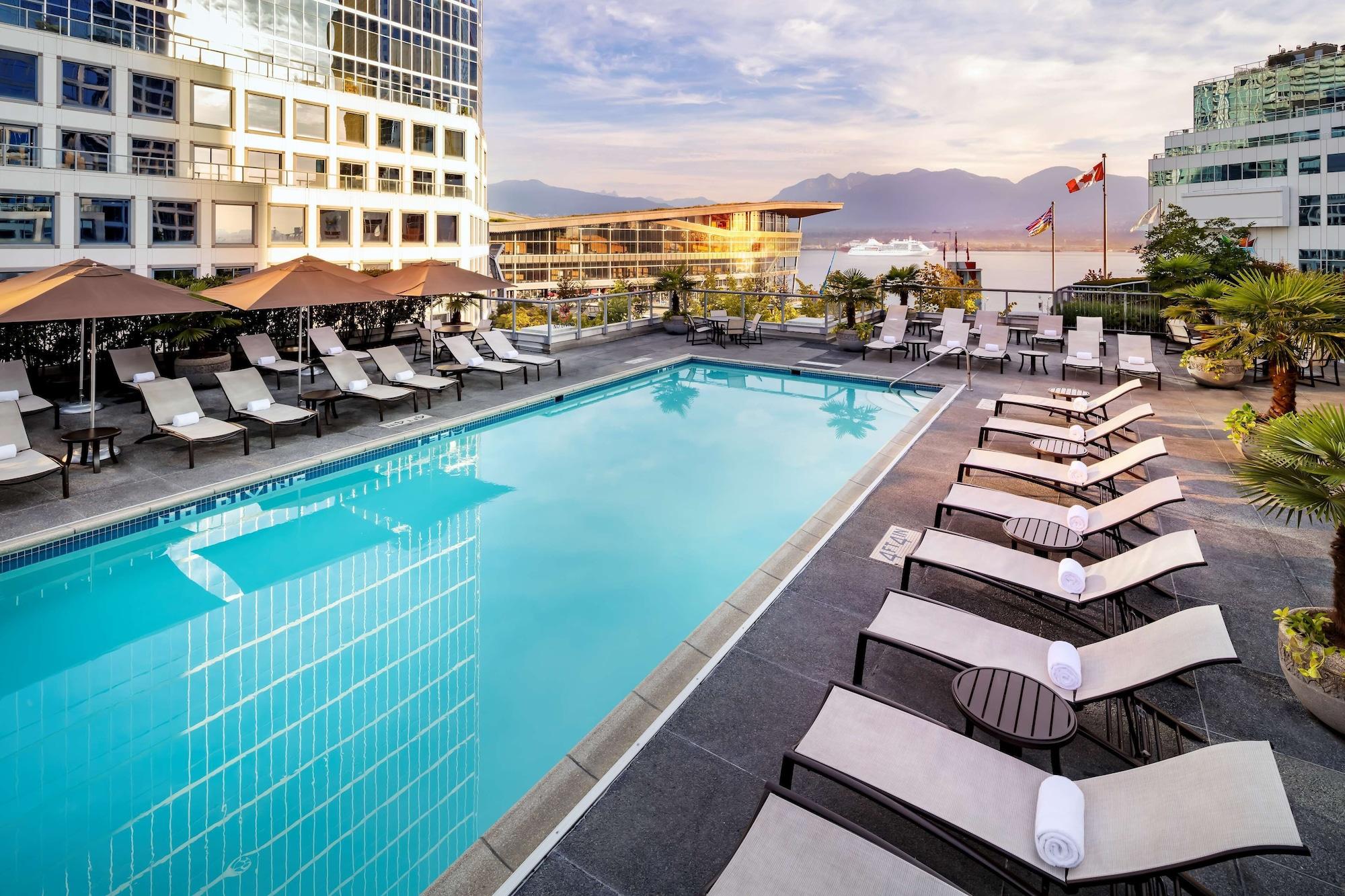 Fairmont Waterfront 65294 — 9