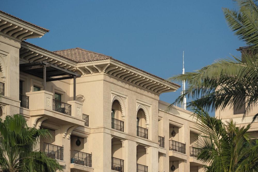Four Seasons Resort Dubai At Jumeirah Beach — 3