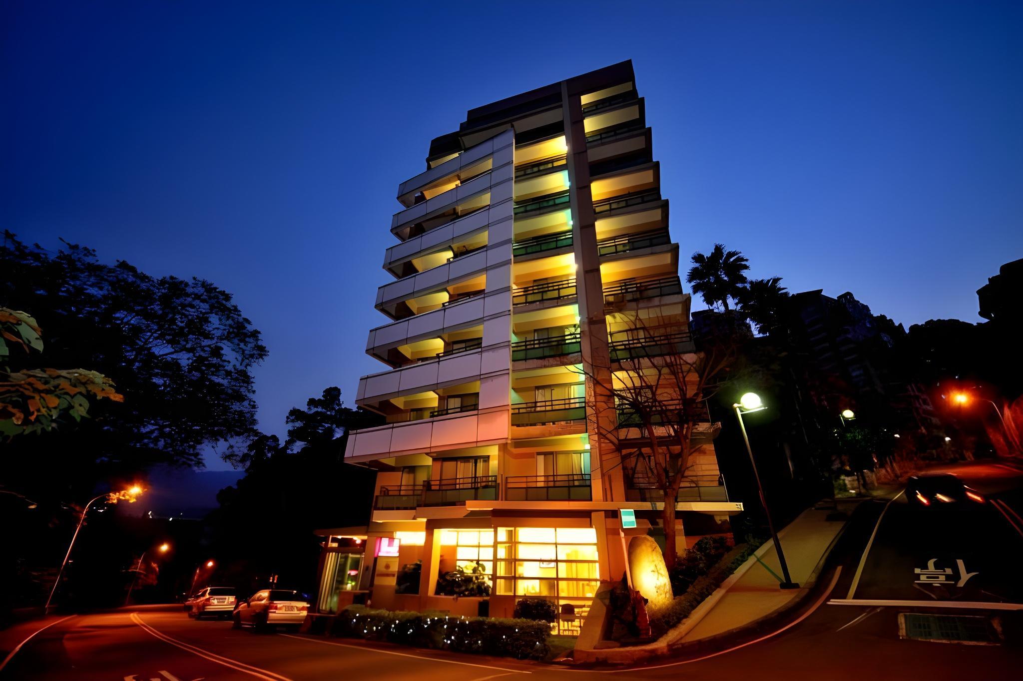 Howard Lake Resort Shihmen Dam 883975 — 8