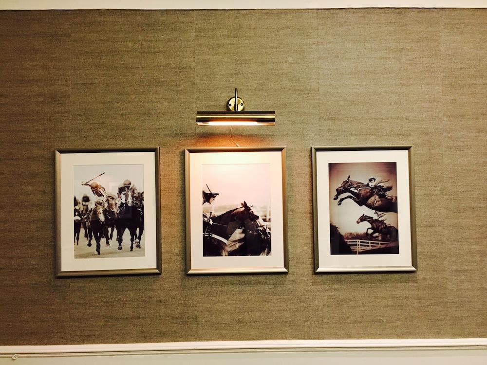 THE PARK HOTEL LIVERPOOL — 4