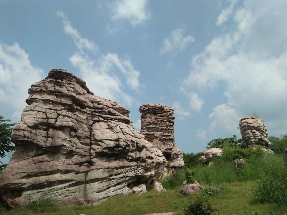 Royal Angkor Resort & Spa 94437 — 6