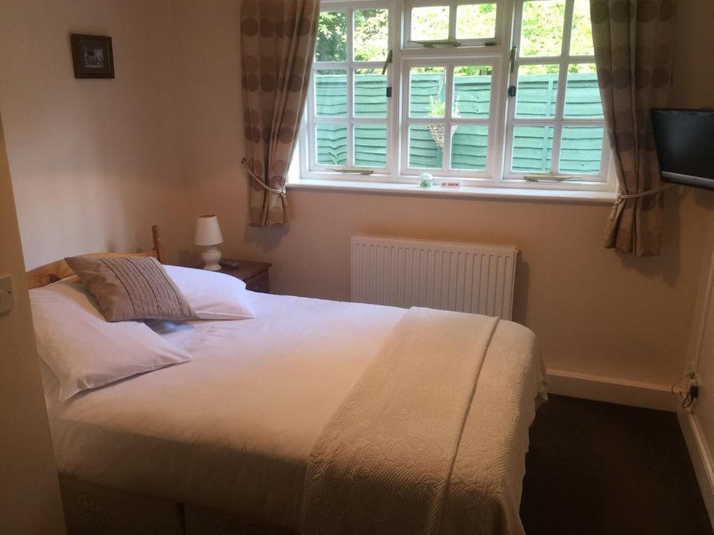 The Winchfield Inn — 5