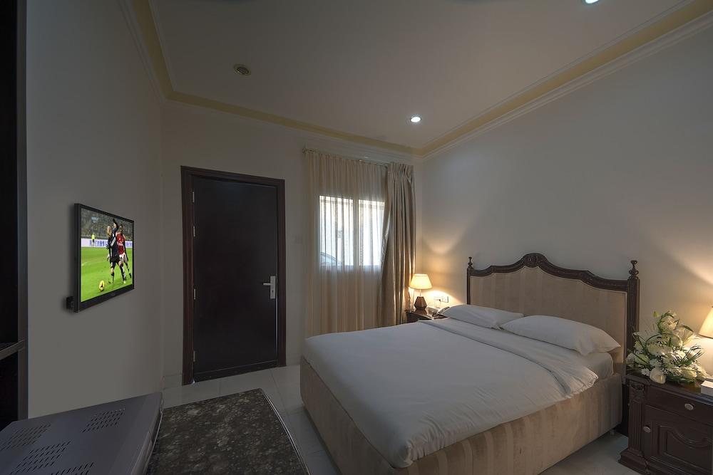 ROYAL RESIDENCE RESORT(FORMERLY HOTEL ROYAL RESIDENCE BRANCH) — 5