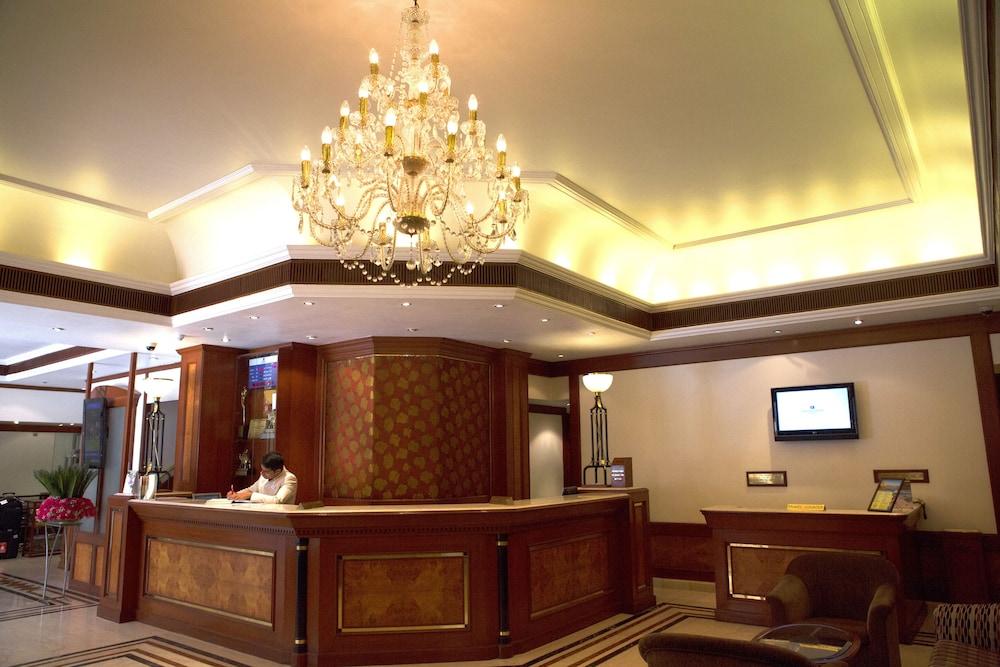Fariyas Hotel Mumbai — 6