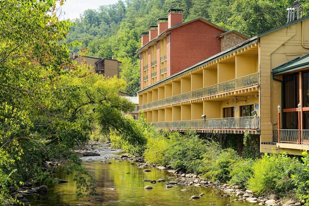 River Terrace Resort & Convention Center — 10