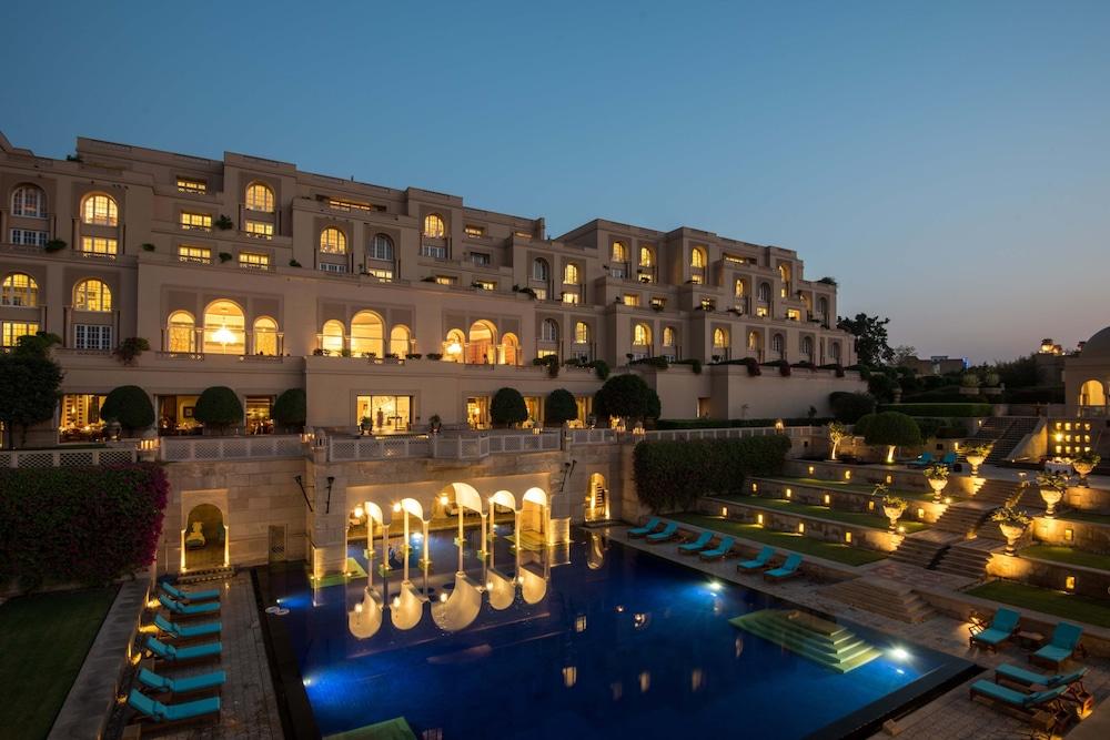 THE OBEROI AMARVILAS — 1
