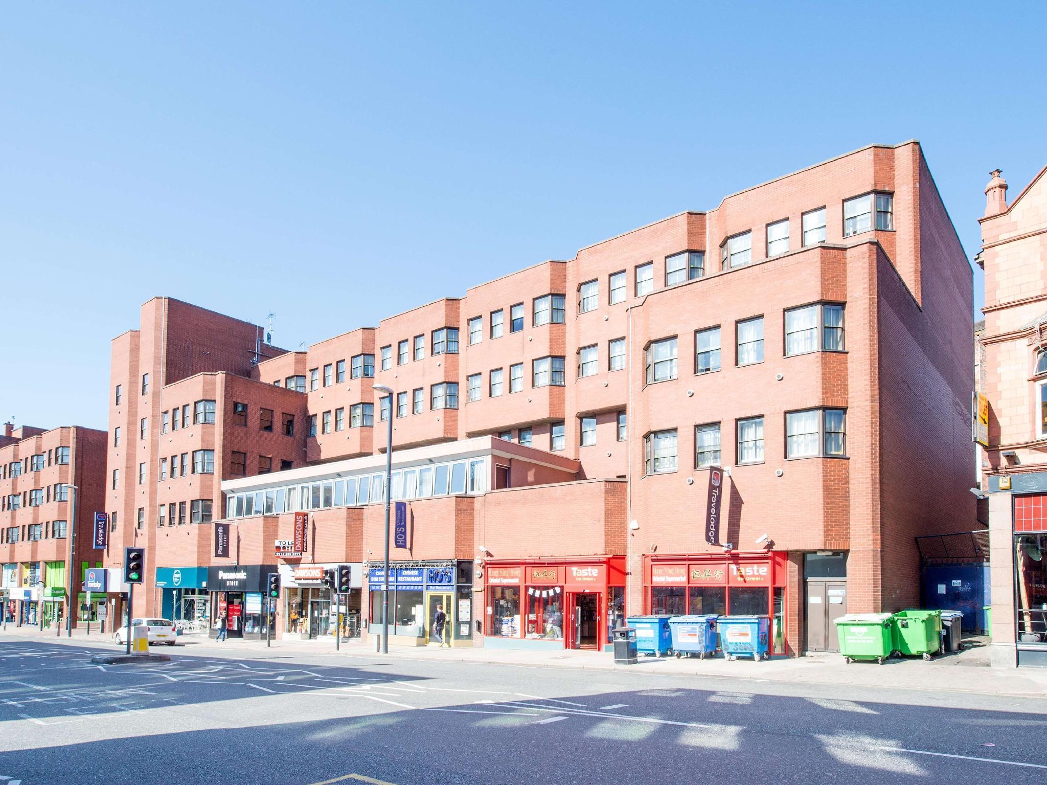 Travelodge Leeds Central Vicar Lane — 2