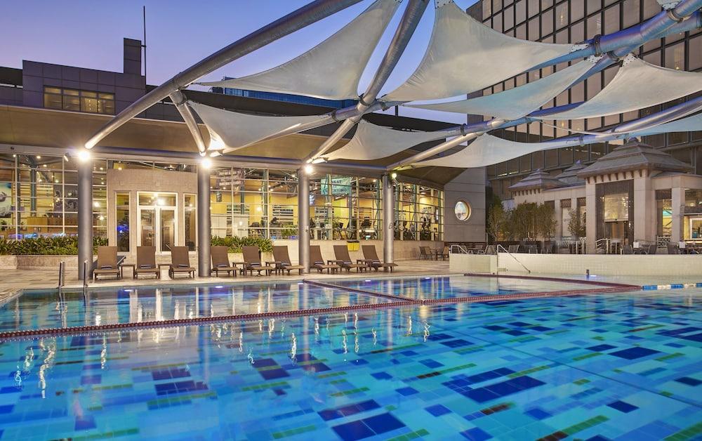 HOLIDAY INN AL THURAYA CITY — 10