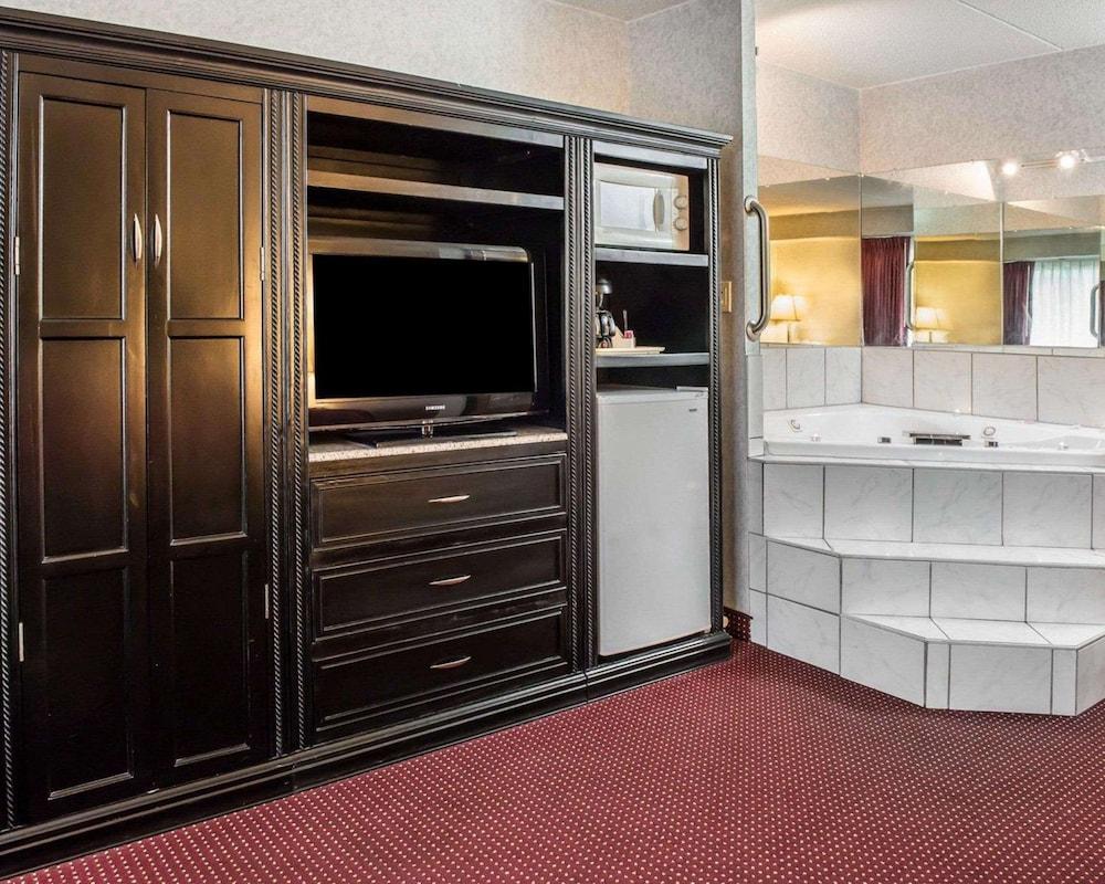 Quality Inn & Suites Gibsonia - Pittsburgh North PA — 6