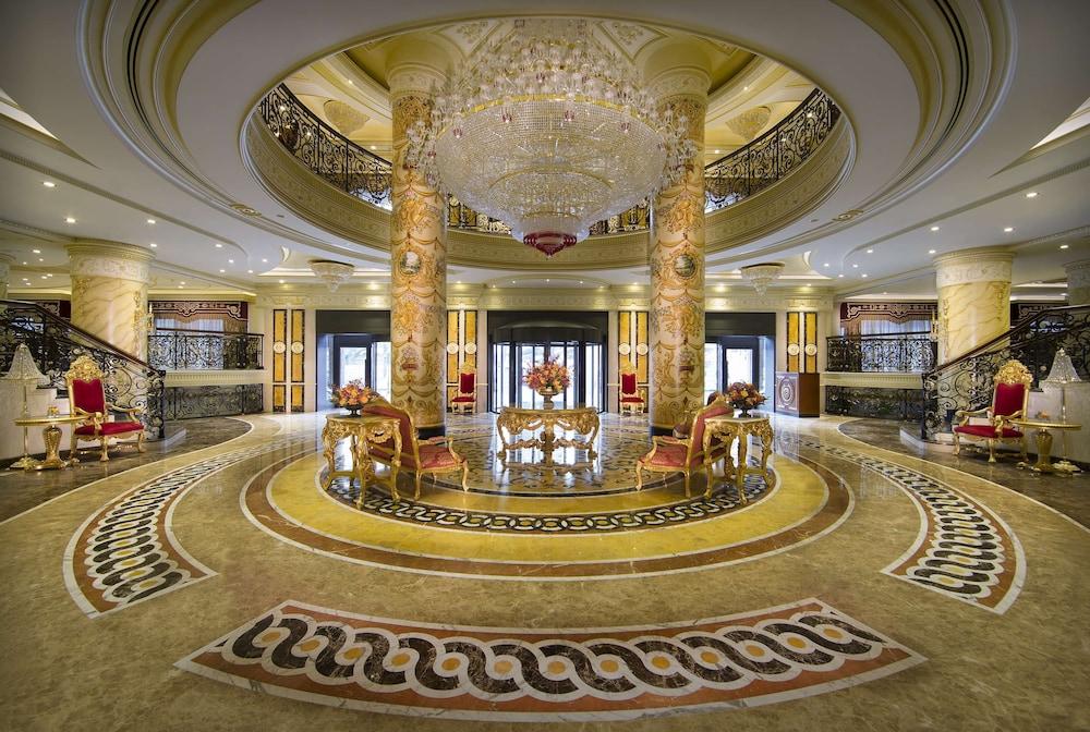 Royal Rose Abu Dhabi, a Curio Collection by Hilton Affiliated Hotel — 6