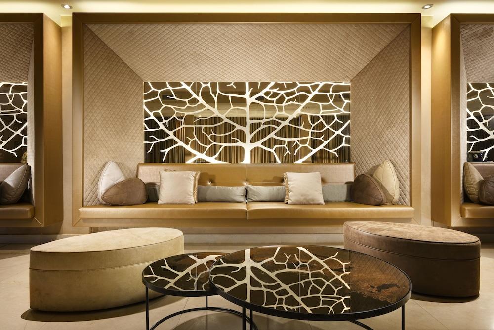 Enterprise Hotel — 4