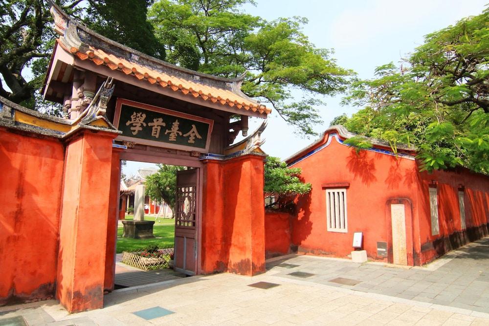LIHO Hotel Tainan 882125 — 4