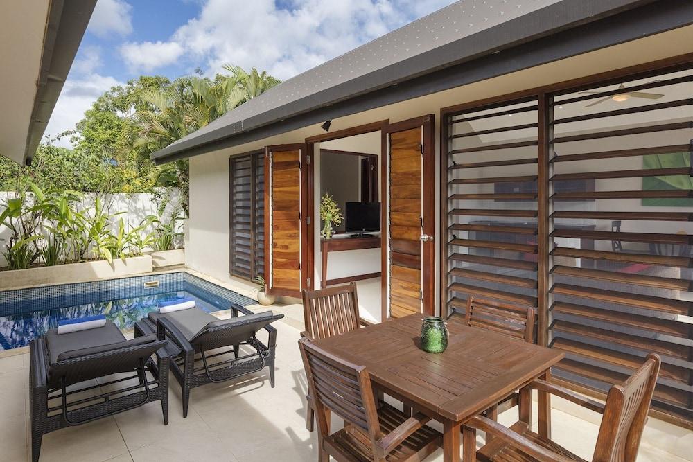 Mangoes Resort - Adults Only — 2