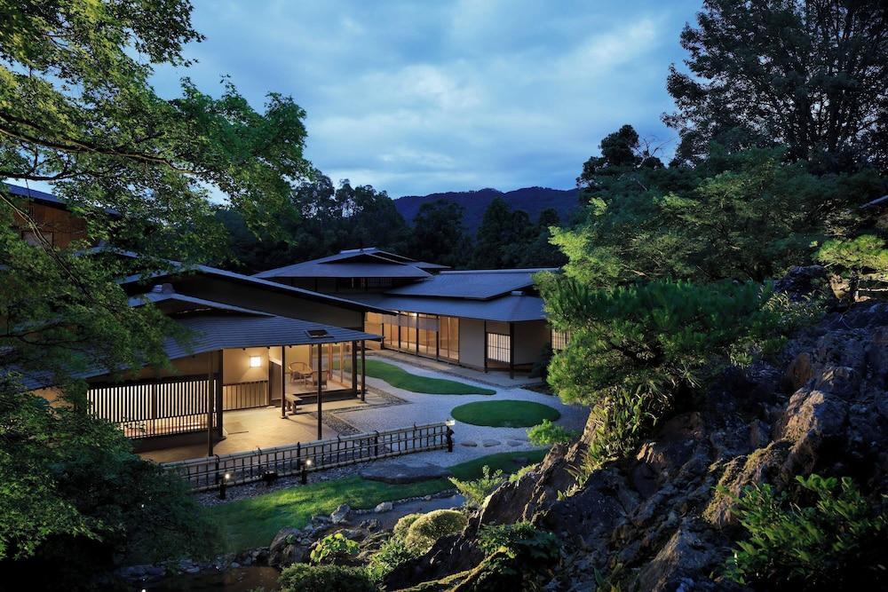 Westin Miyako 70444 — 8