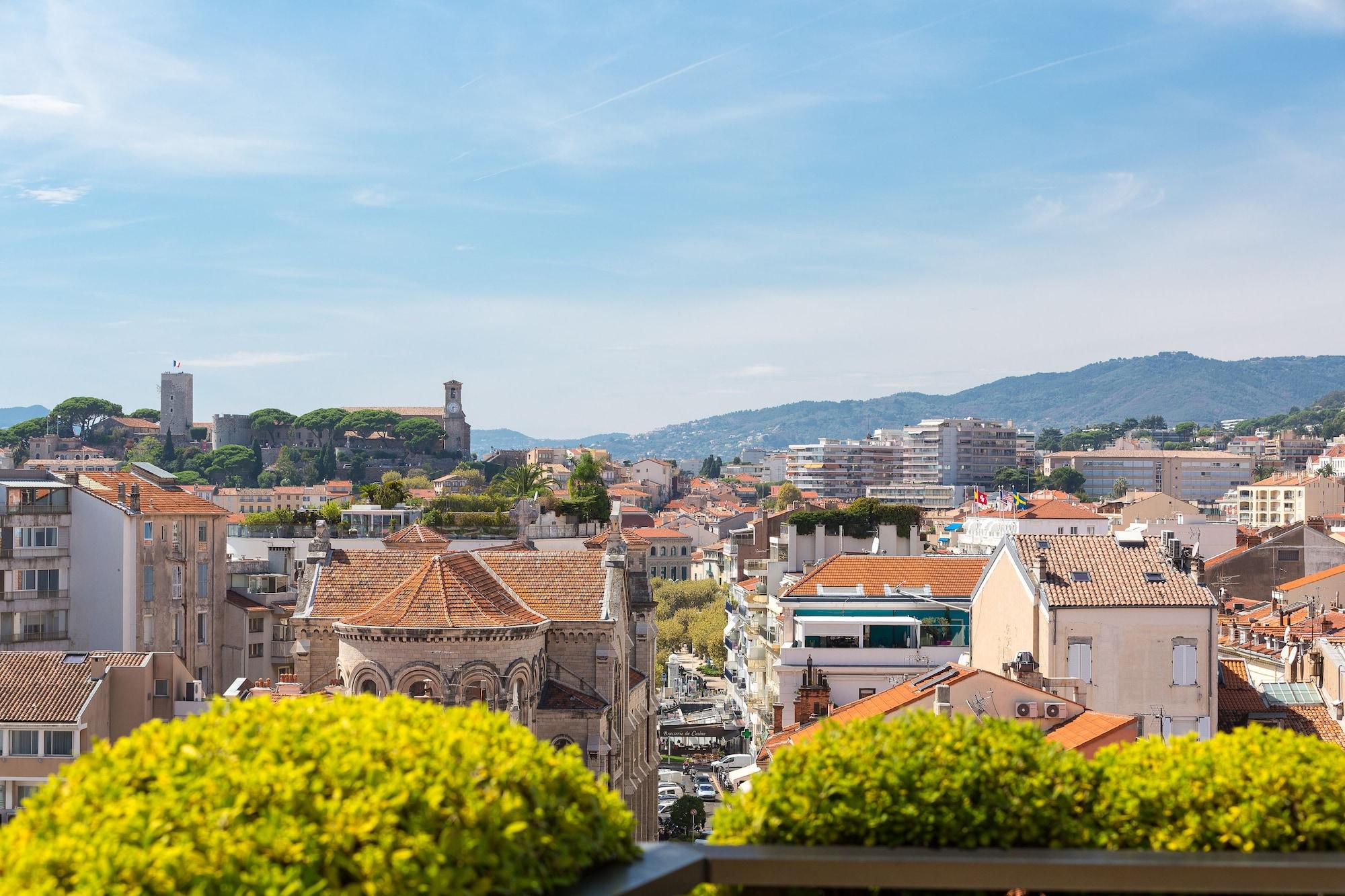 Hotel Barriere le Gray d'Albion Cannes — 7