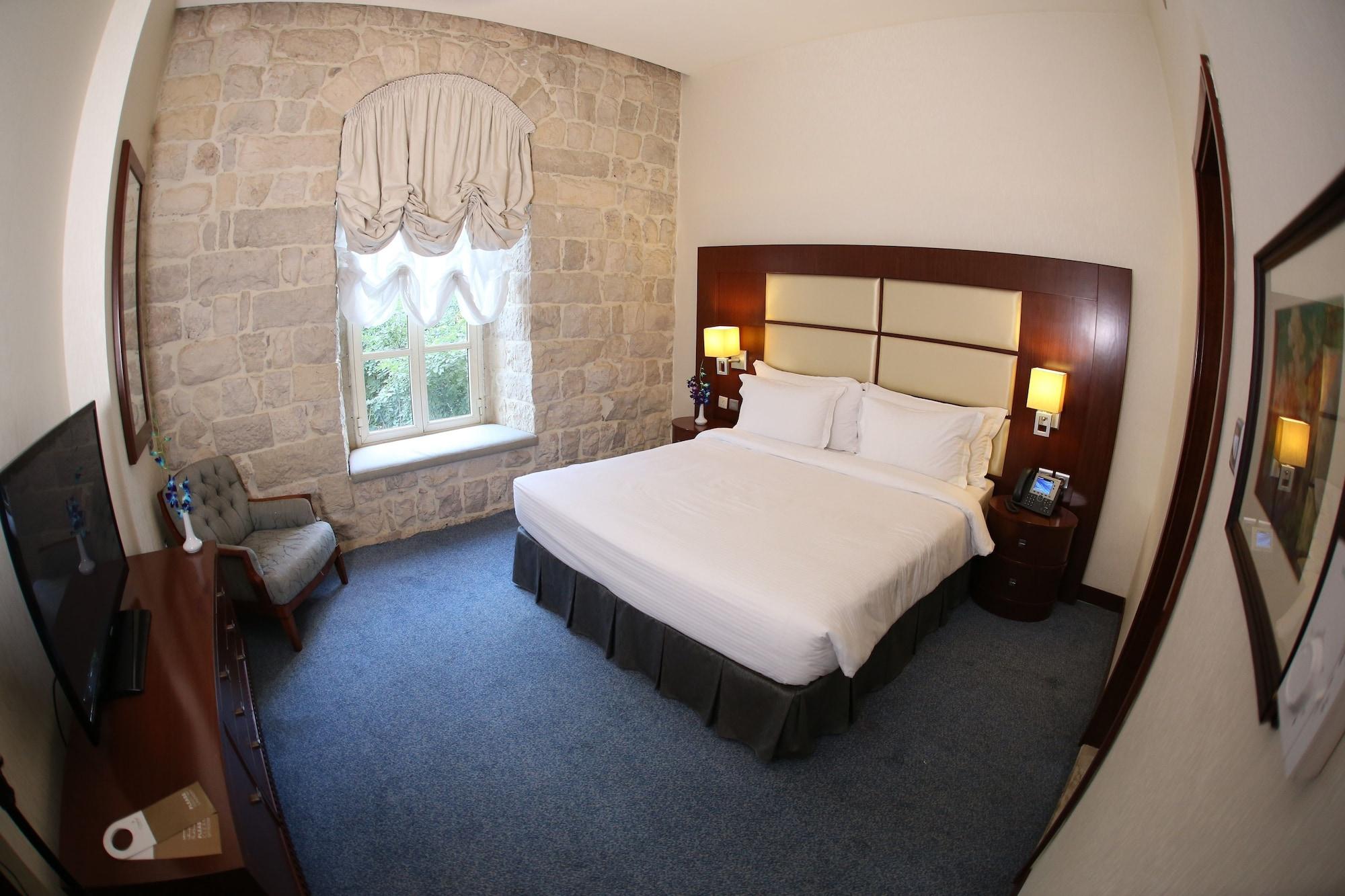 Grand Kadri Hotel Zahle — 10