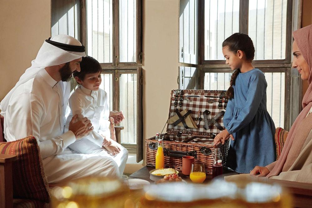 Al Seef Heritage Hotel Dubai Curio Collection By Hilton — 6