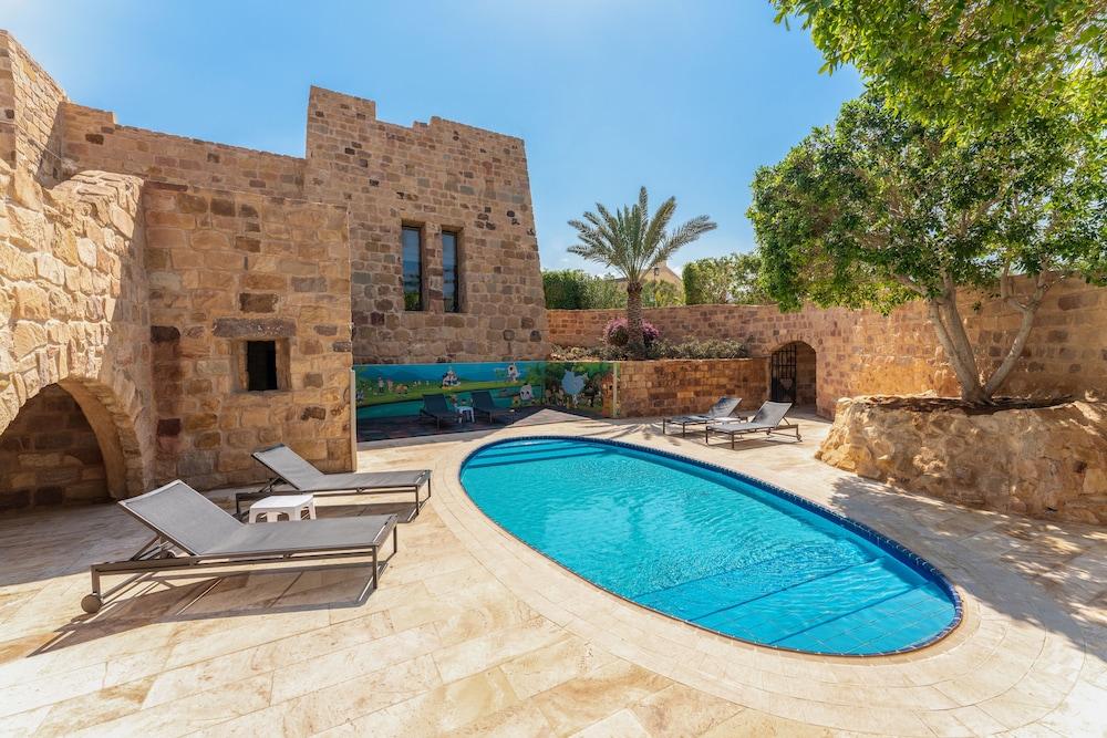 Movenpick Resort and Spa Dead Sea 16414 — 4