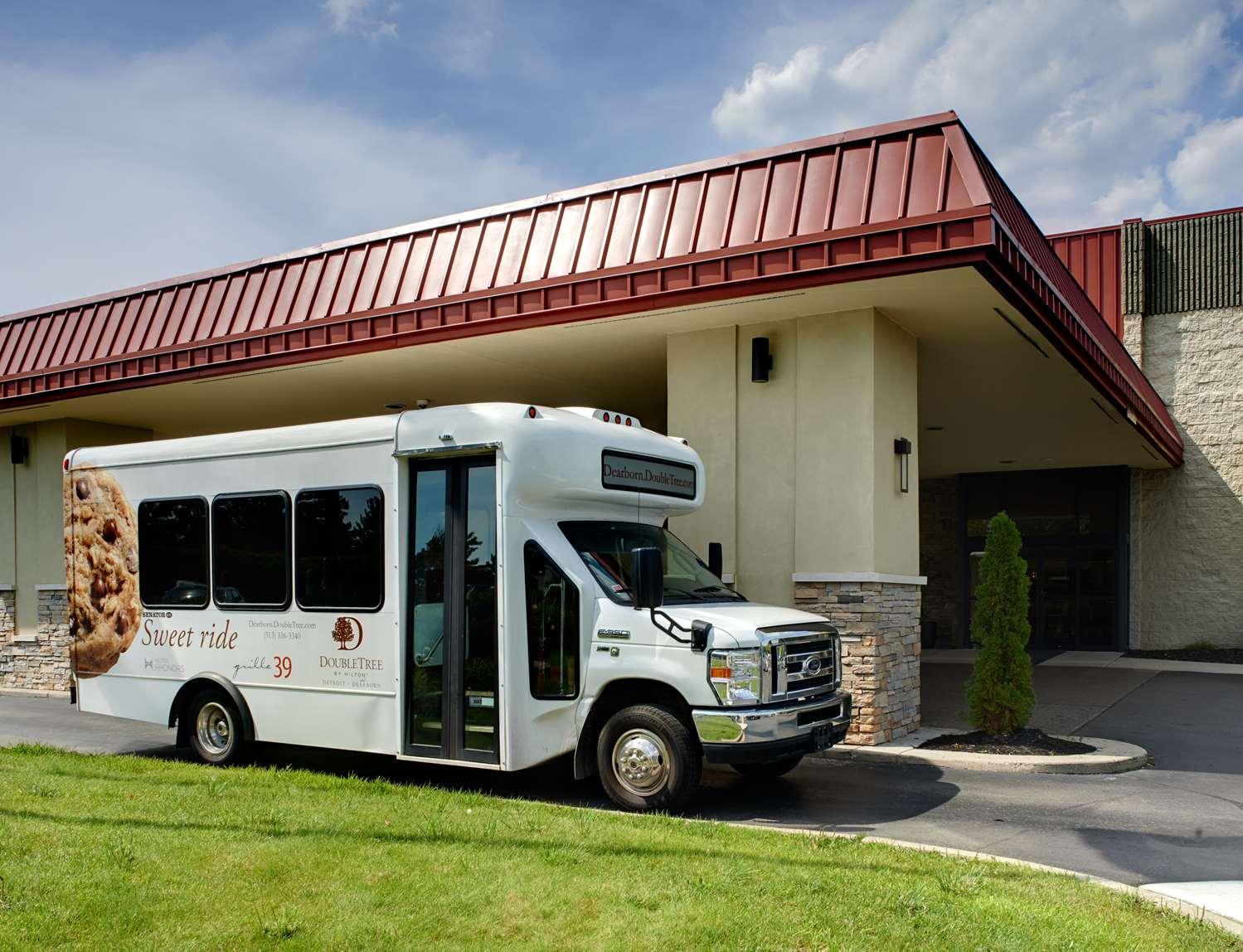 Doubletree By Hilton Detroit - Dearborn