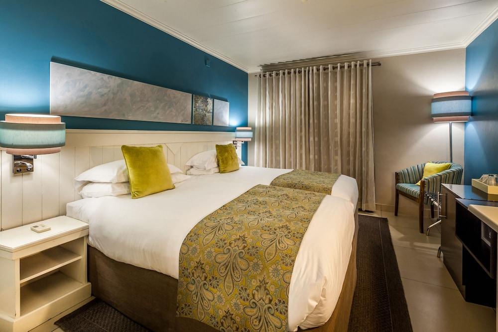 Peermont Metcourt - Francistown — 6