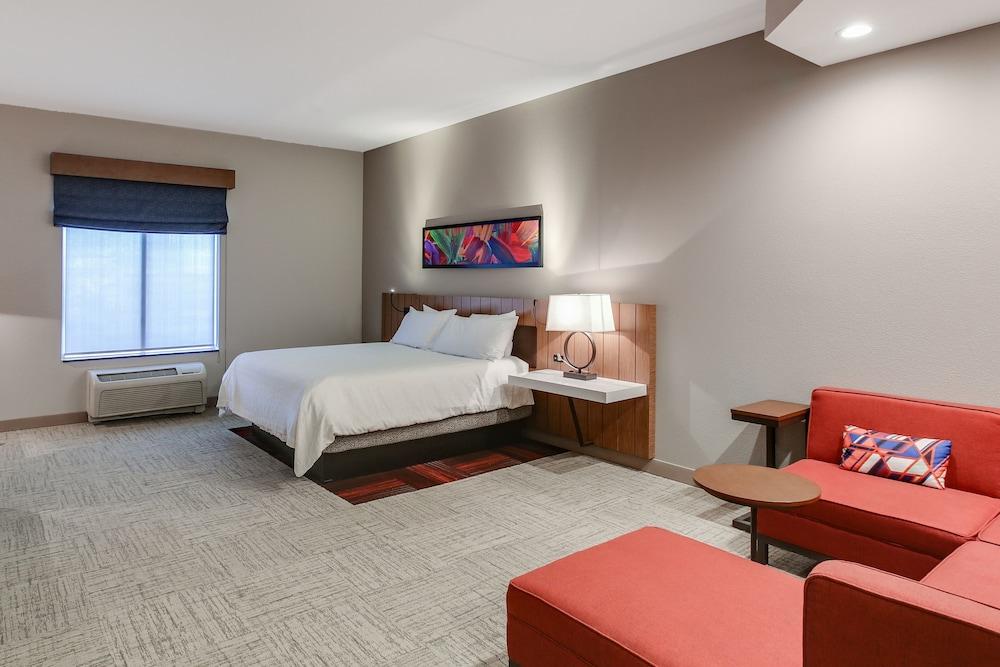 Hilton Garden Inn Ames — 2