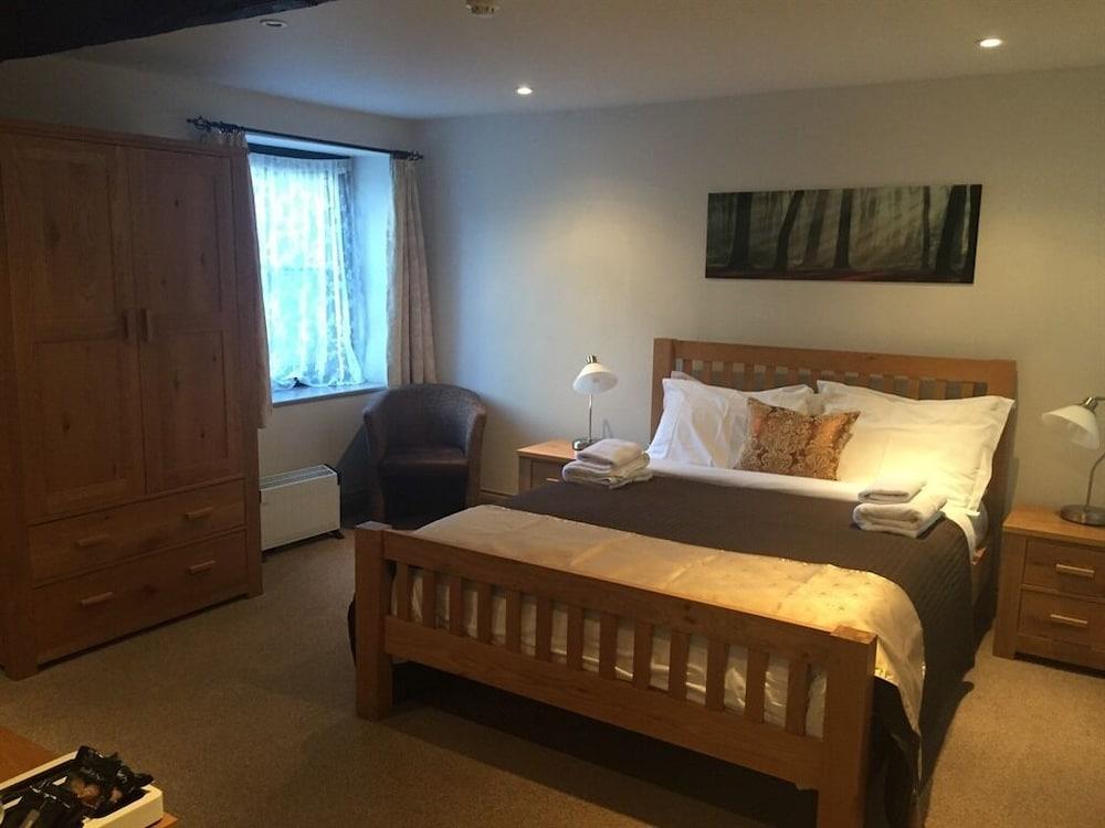 The Selsey Arms — 5