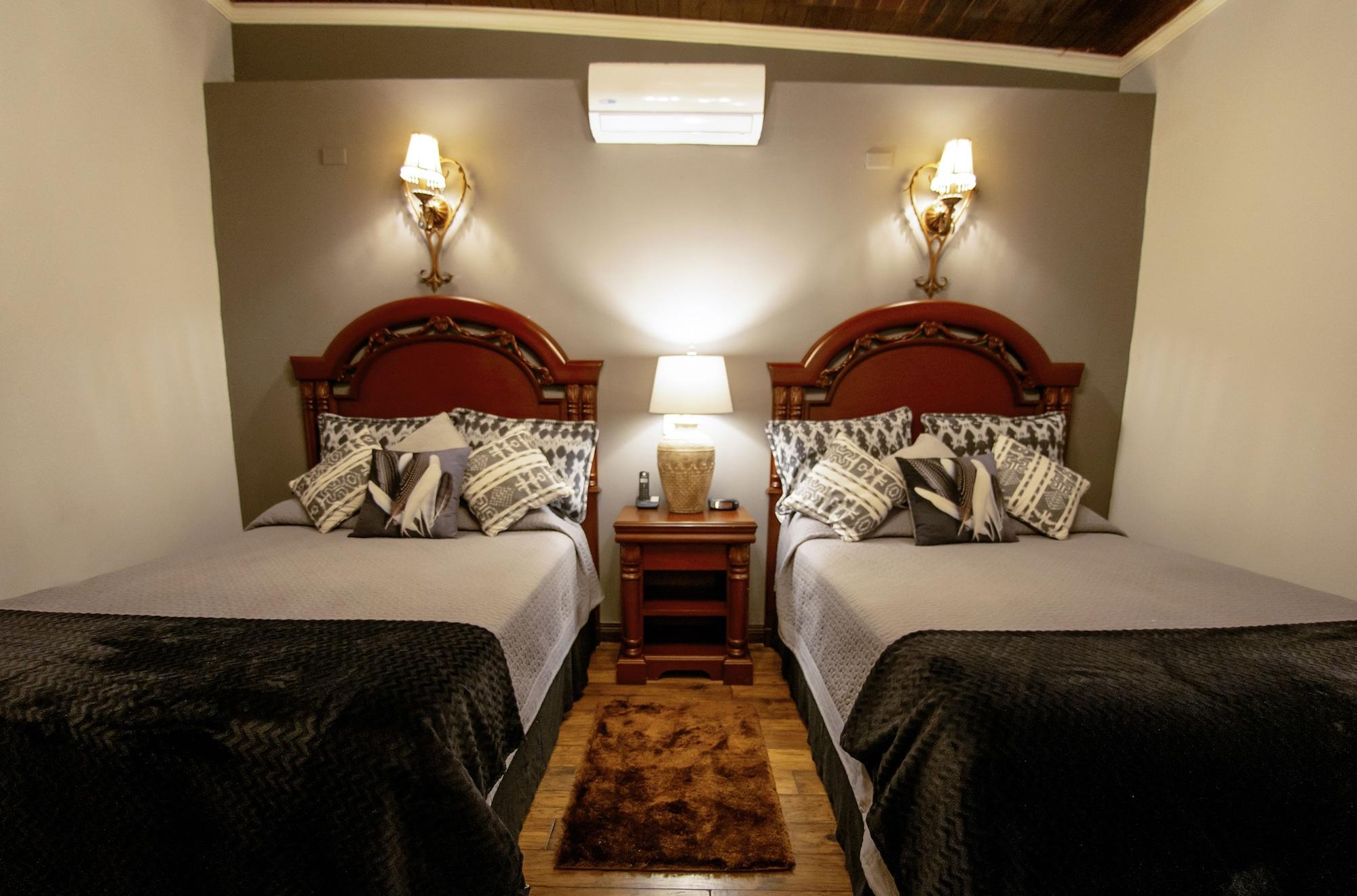 Hotel La Catedral 1138178 — 10