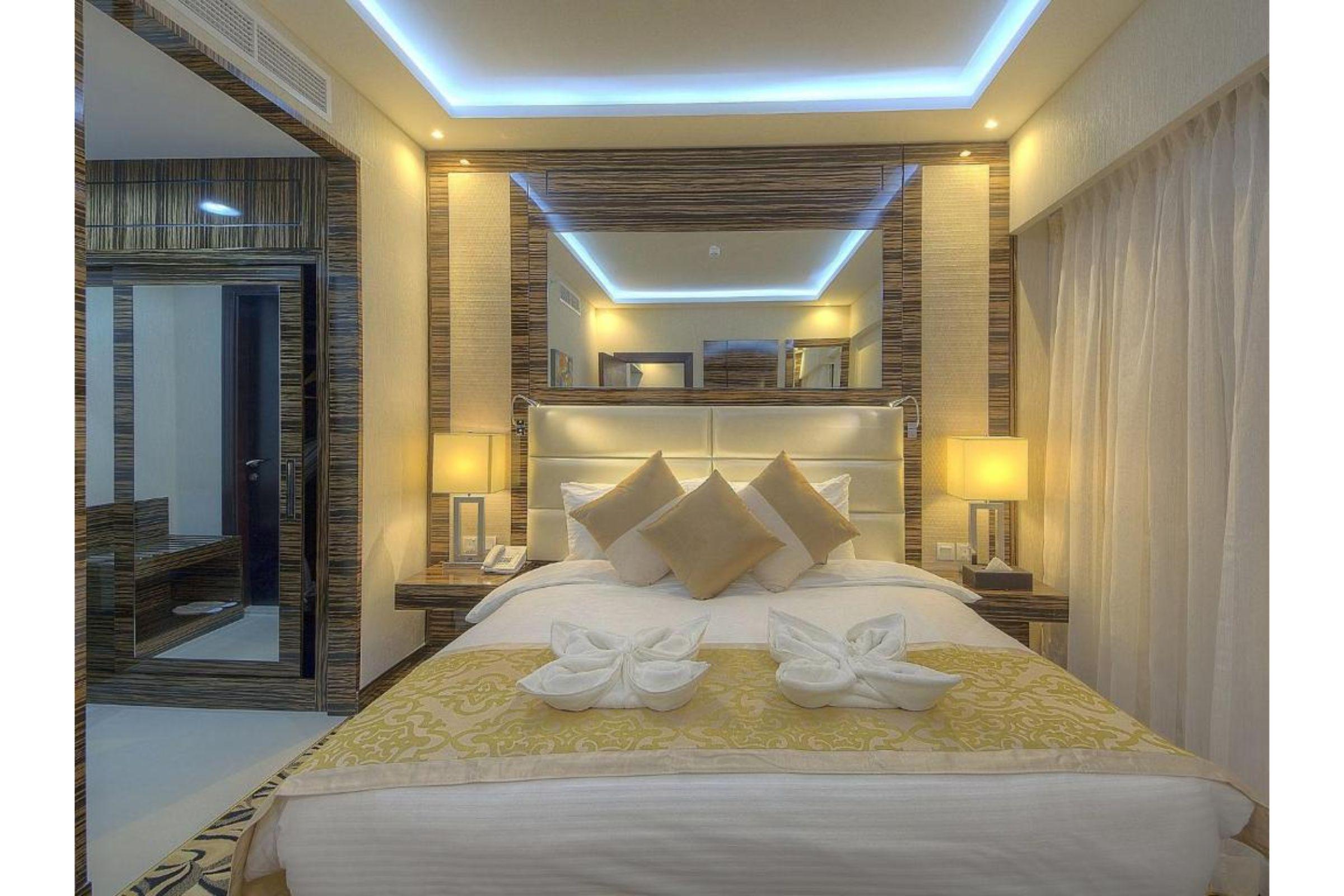 Orchid Vue Hotel — 8