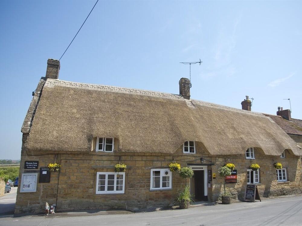 The Masons Arms — 2