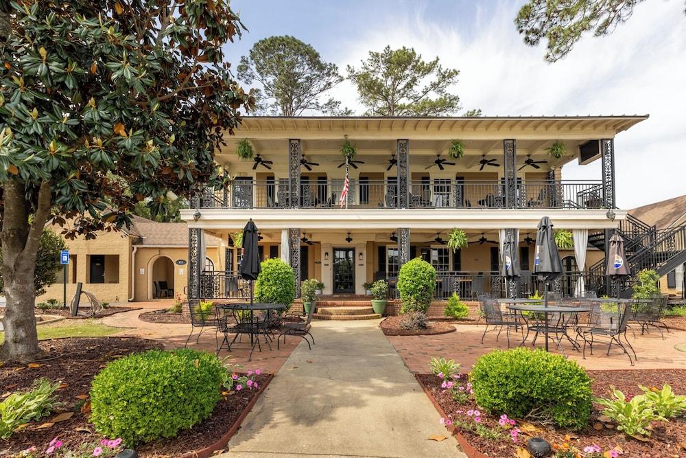 Merry Acres Inn — 2