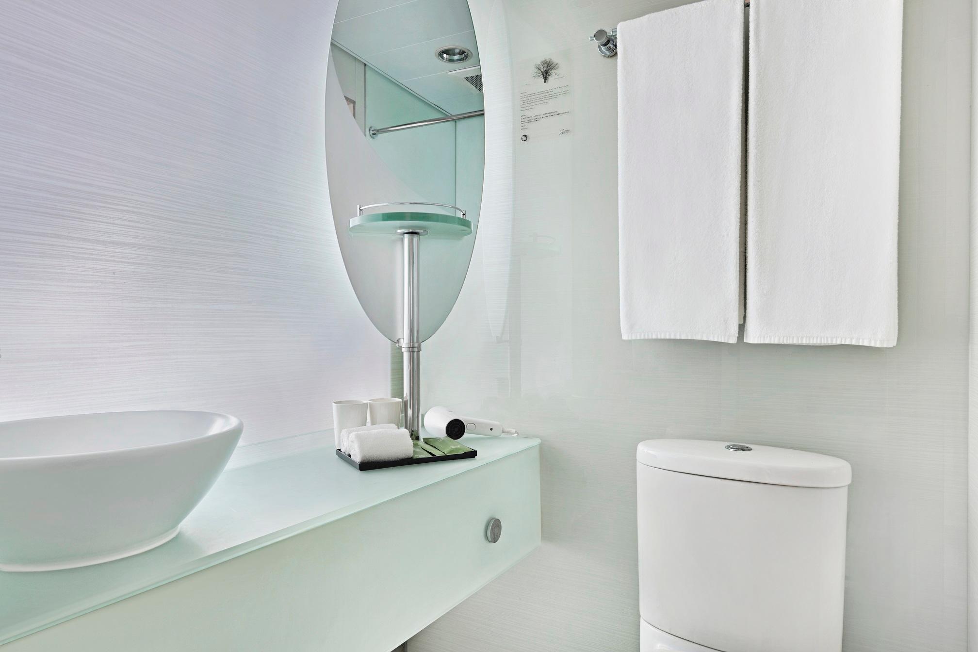 Rambler Garden Hotel 78724 — 10