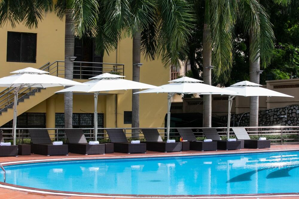 Halong Pearl Hotel — 2