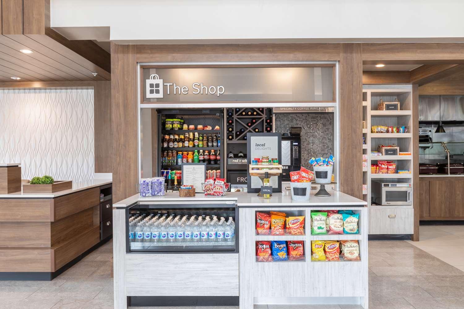 Hilton Garden Inn Gilroy — 6