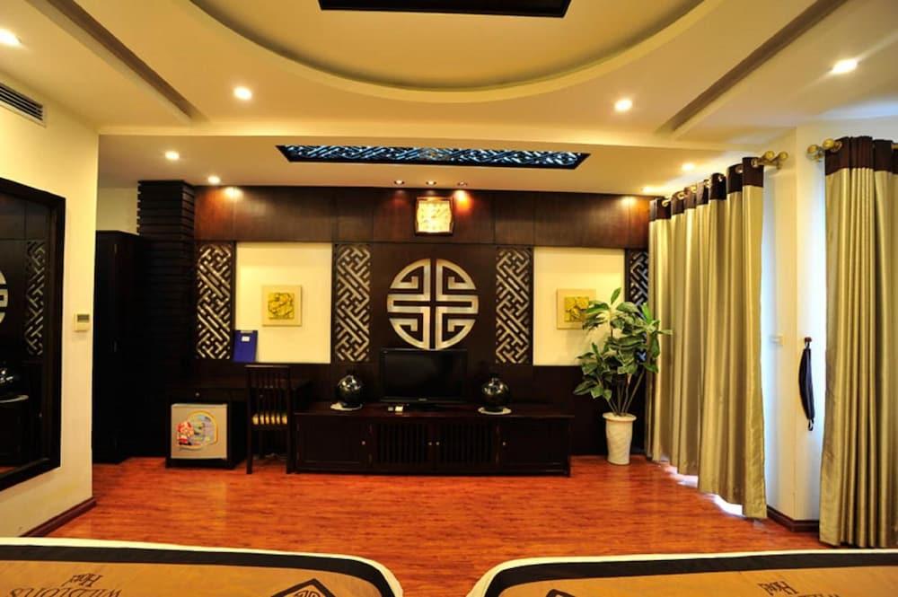 Wild Lotus Hotel — 3