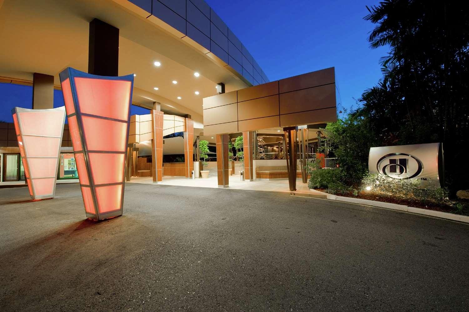 Hilton Trinidad & Conference Centre — 2